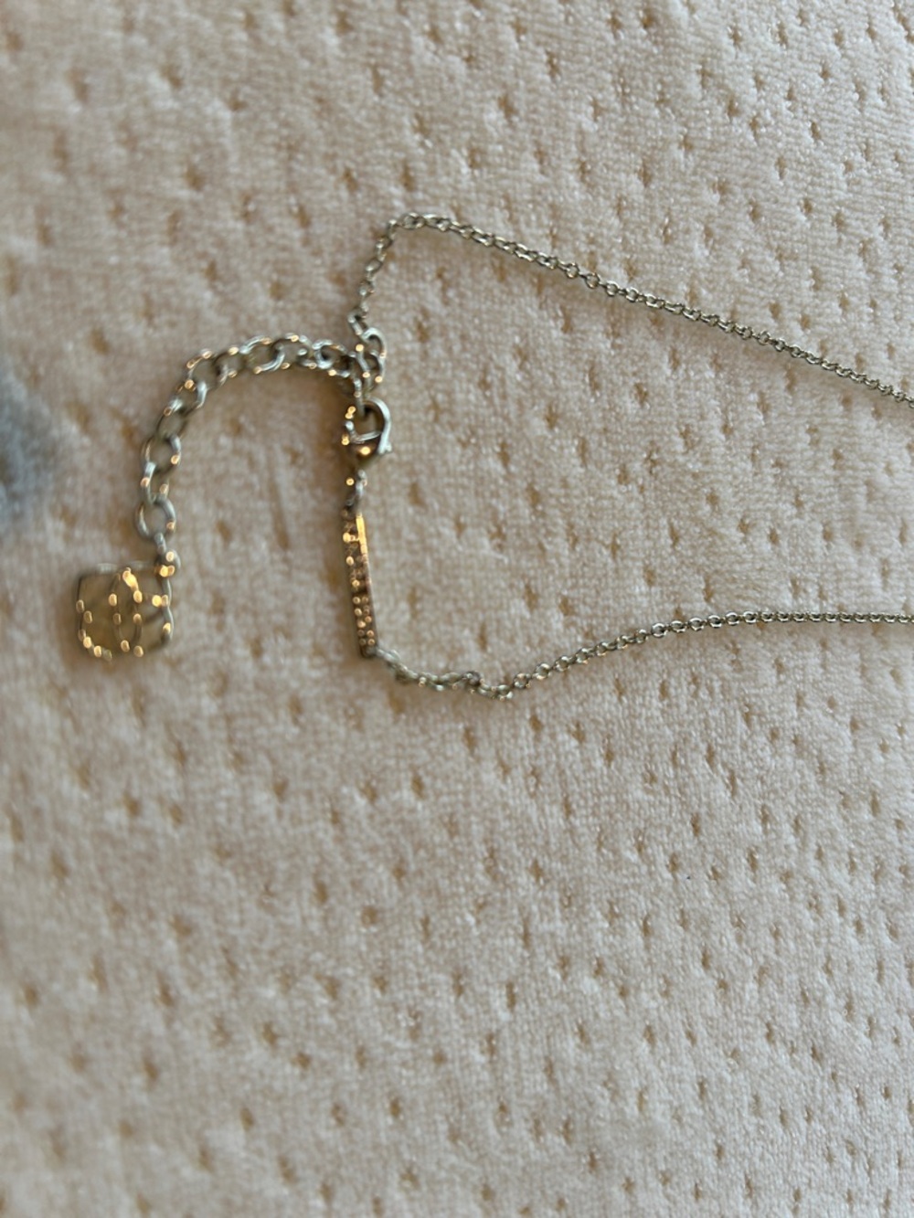 Kendra Scott Gold-Trim White Faceted Pendant Necklace - Picture 2 of 2